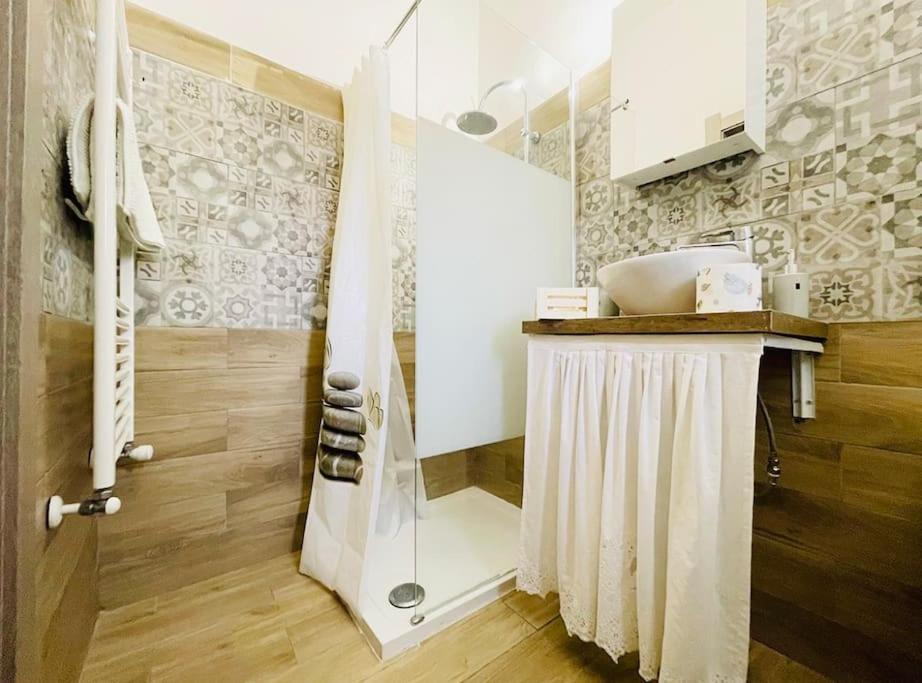 Porta Palazzo 15 Min - Suite Con Netflix & Wi-Fi Τορίνο Εξωτερικό φωτογραφία