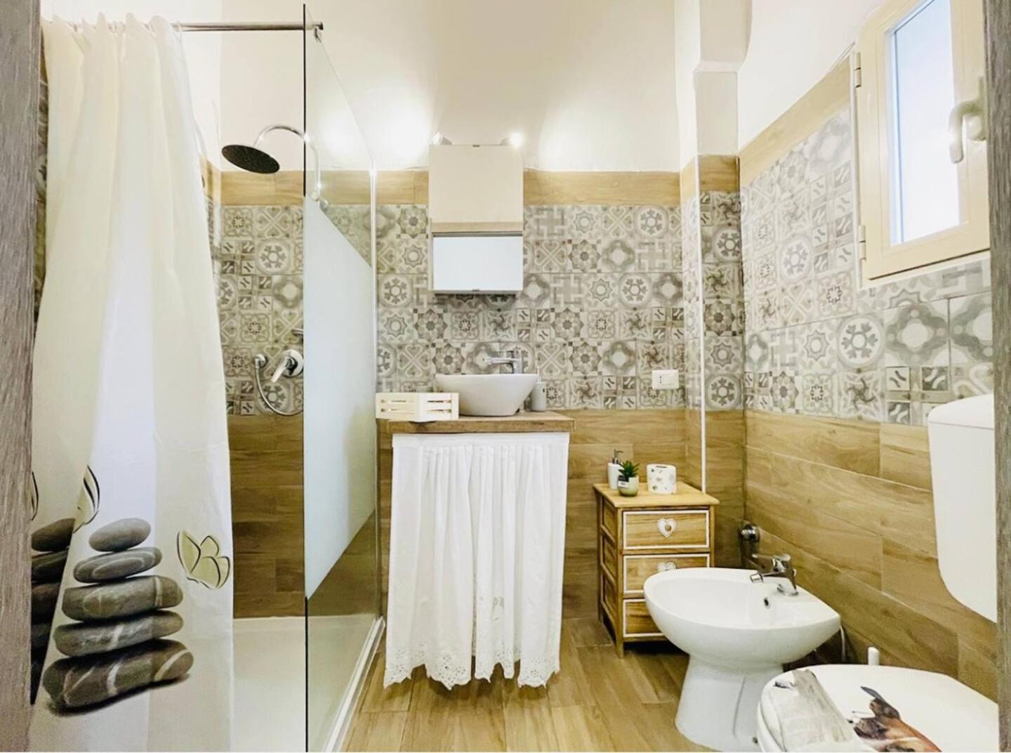 Porta Palazzo 15 Min - Suite Con Netflix & Wi-Fi Τορίνο Εξωτερικό φωτογραφία